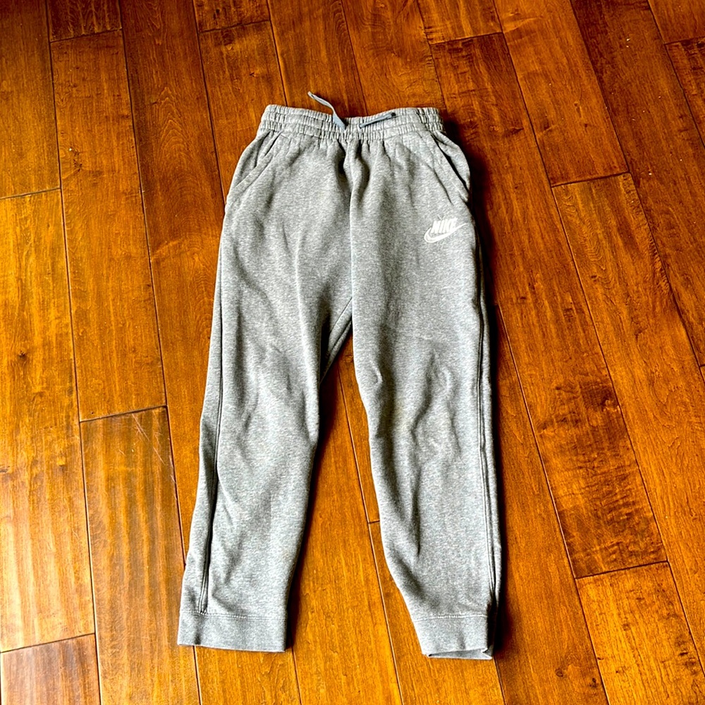 Nike grey sweatpants - Picture 1 of 4